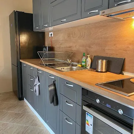 Apartment Stylish Urban New 2021 Close To The