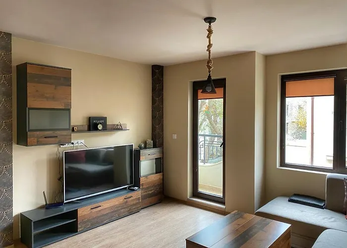 Stylish Urban New 2021 Close To The * Varna